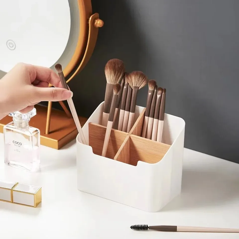 Funkčné skladovacie skrinky na stolné počítače Rozdelené rozdelené bambus a drevené skladovacie poľa Skladacie krabičky Simple Plast make -up kefy organizátor Box