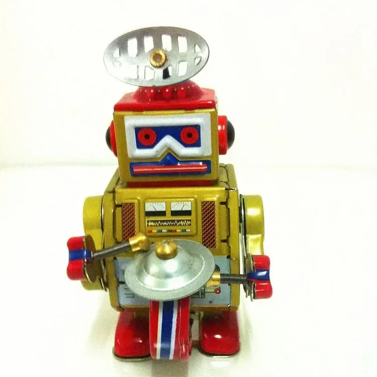 [Funny] Classic Collection Retro Clockwork Wind Up Metal Walking Tin Band Play Gong Drum Robot Remolk