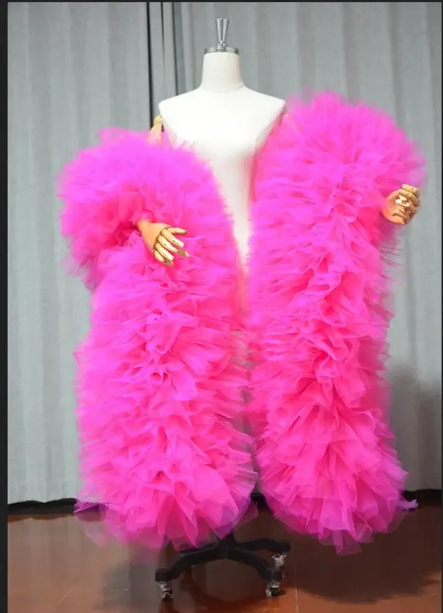 Fyzické fotografie módne pódium Ball Party Club Svadobný tulle boa Ruffle Shawl Svadobné príslušenstvo Svadobné príslušenstvo Vlastná farba