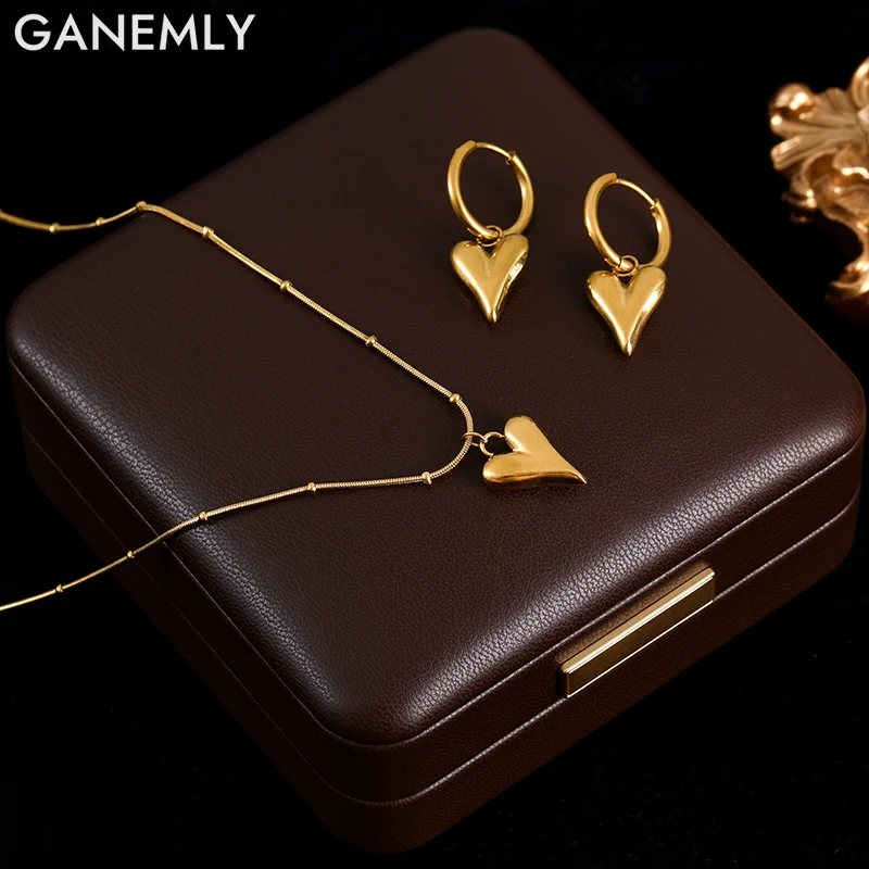 Ganemly 316L z nehrdzavejúcej ocele Láska Láska Prívesok Náušnice Náušnice pre ženy móda 18k Zlaté šperky set dámy darček