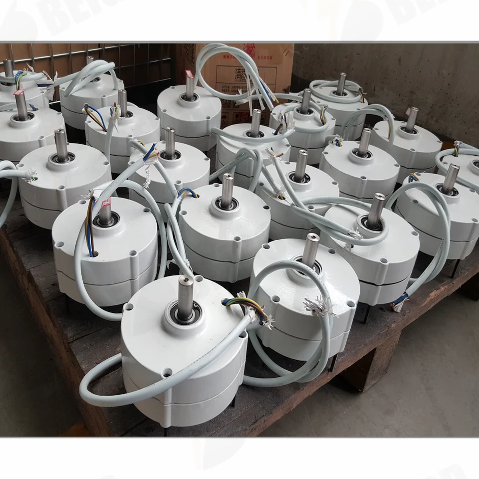 Generátory 5000W 8000Wlow Speed ​​12V 24V 48 V 3 fázový prevodový geol Permanentný magnet AC alternátory pre turbínu veternej vody na domáce použitie