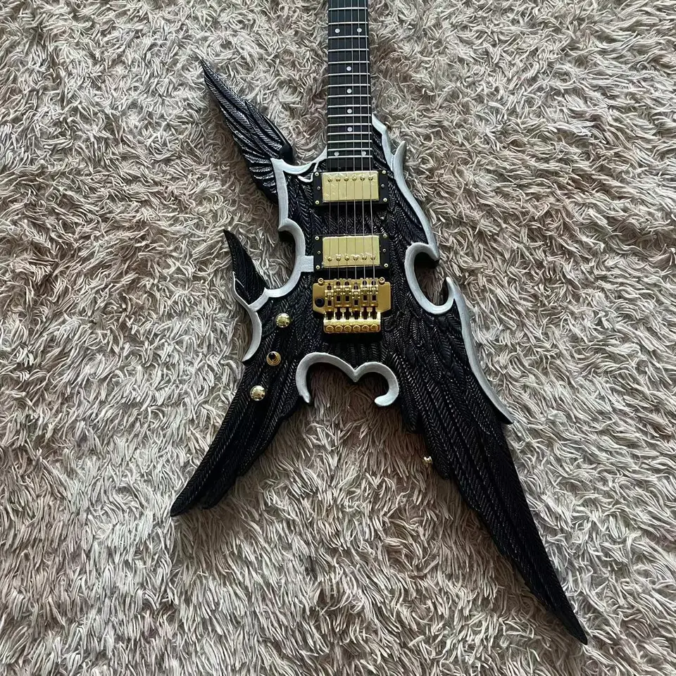 Gitara 6-strunové ľavá ruky s anjelským krídlom Elektrická gitara, čierne telo, zlaté doplnky, skutočné obrázky továrne, je možné odoslať