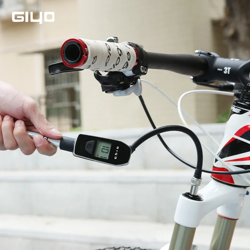 Giyo 300 psi na bicykel pneumatík nafúknutie Schrader Presta cyklistické ručné čerpadlo MTB Shock Fork Prenosné čerpadlo s elektrickým rozchodom