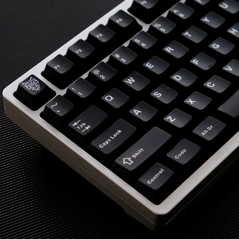 GMK Bow/WOB Keycaps Double Shot 114 Klávesy PBT Cherry Profil Alice Layout White Black Keycaps pre mechanické klávesnice 7U Klávesy