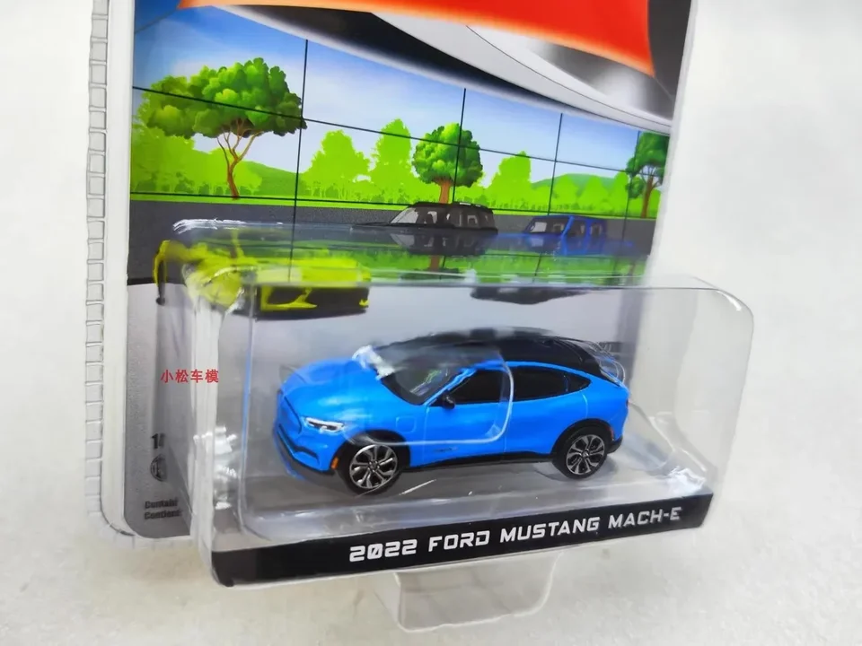 Greenlight 1:64 2022 Ford Mustang Mach-e Premium zliatinový model Car Metal Diecast Hračky pre detské deti Hottoys Darček