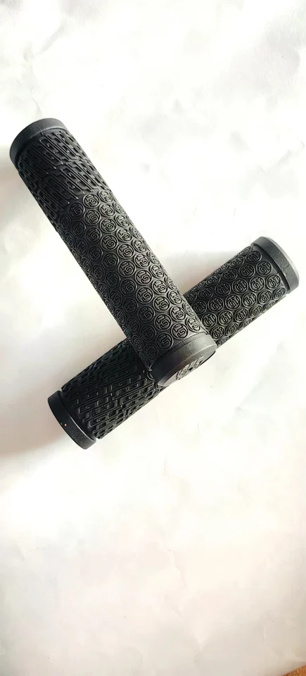 GT na rukovätia rukovätia na rukovätá bicykla MTB MTB GRIP proti sklzu 130 mm