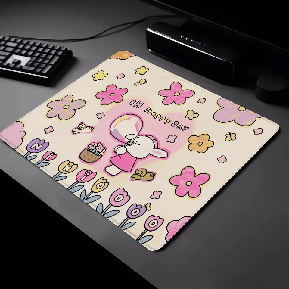 Gumová rohož Malé počítačové podložky Mouse Gamer Lovely Rabbit Mausepad Gaming Laptop Deskmat PC príslušenstvo Pad na stole myš