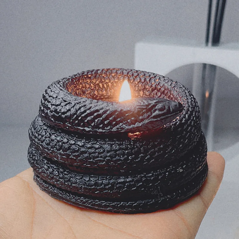 Halloween dekorácie Horor Small Plate Snake Had Candles Magic Witchcraft Candles Party dekorácie pre udalosti čierna sviečka
