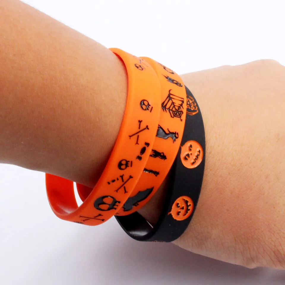 Halloween elastický silikónový náramok farebný čierny tekvicový netopier hviezda Mesiac Silikónový náramok