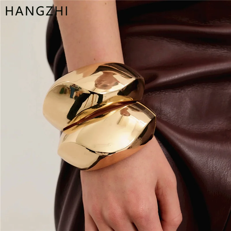 Hangzhi prehnané široké elastické kovové náramky punk asymetrické obrovské manžetové náramky kúzlo Chunky šperky pre ženy nové