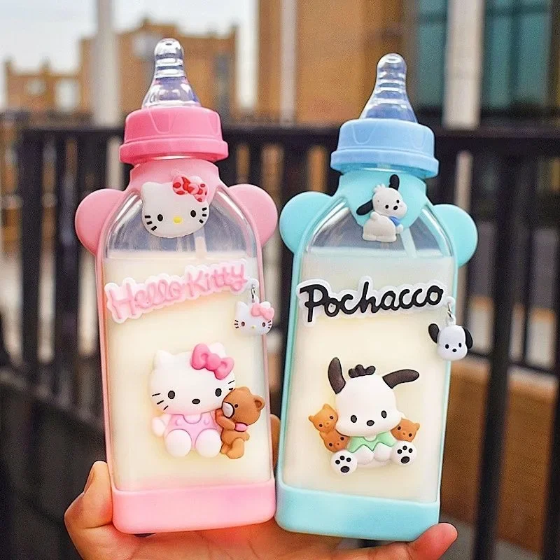 Hello Kitty Kuromi Moja melódia roztomilá dospelá priateľka fľaša sklenená voda Študent Girl Srdce Karika