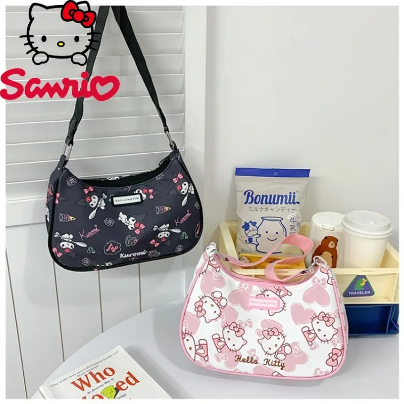 Hello Kitty nové dámske ramenné tašky Karikatúra Dámska kabelka luxusná značka módna taška Dámska taška ľahká a veľká kapacita