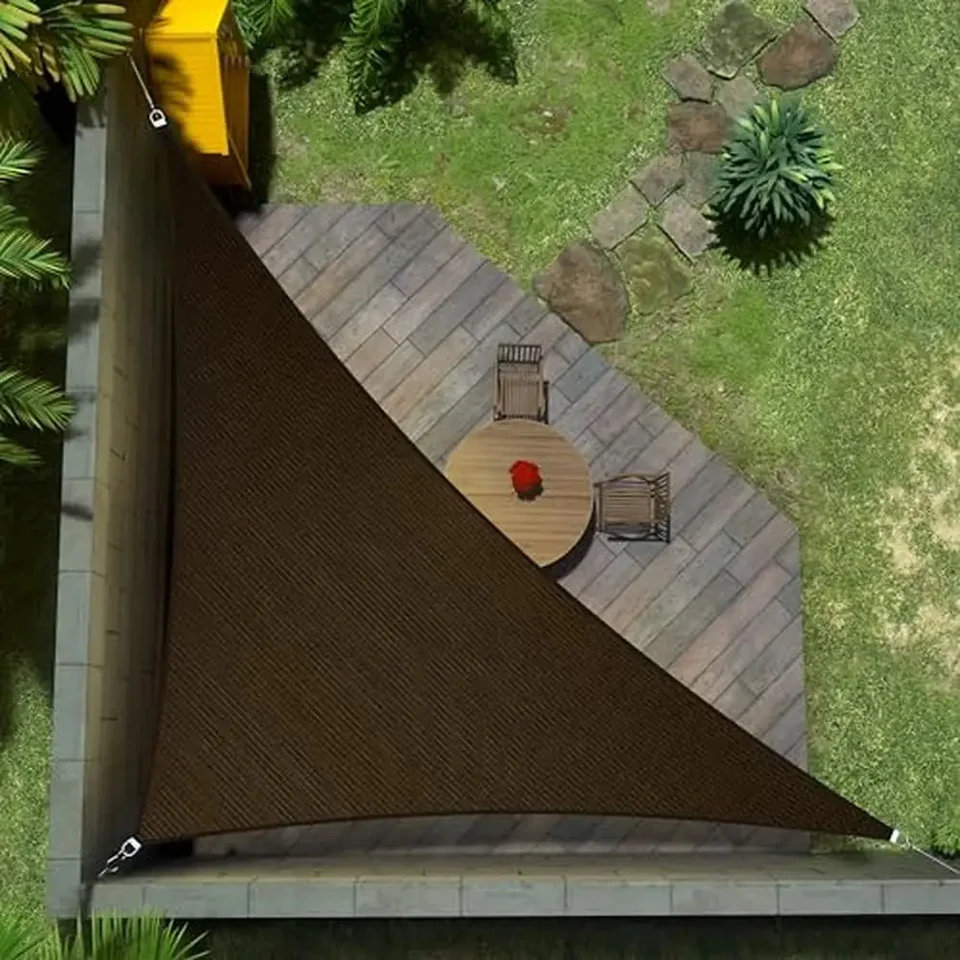 Hnedý pravý trojuholník slnečný tieň plachty na plachty kabíny 24 'x 24' x 33,9 'upf50 UV blokáda 95% voda a vzduch odolný 200 GSM HDPE Easy