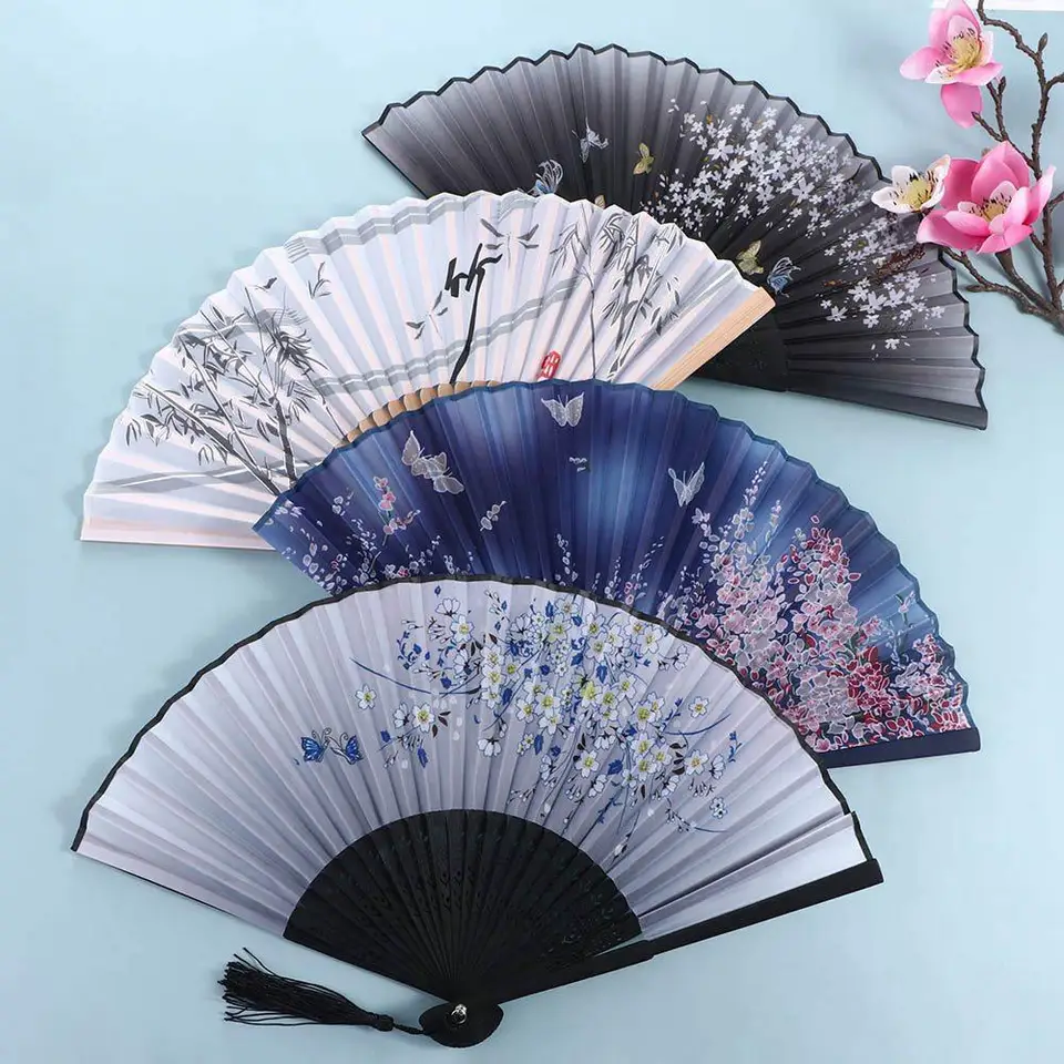 Hodvábny bambus čínsky štýl ručne držaný japonský skladací tanečný tanec držaný hodvábny ventilátor phot