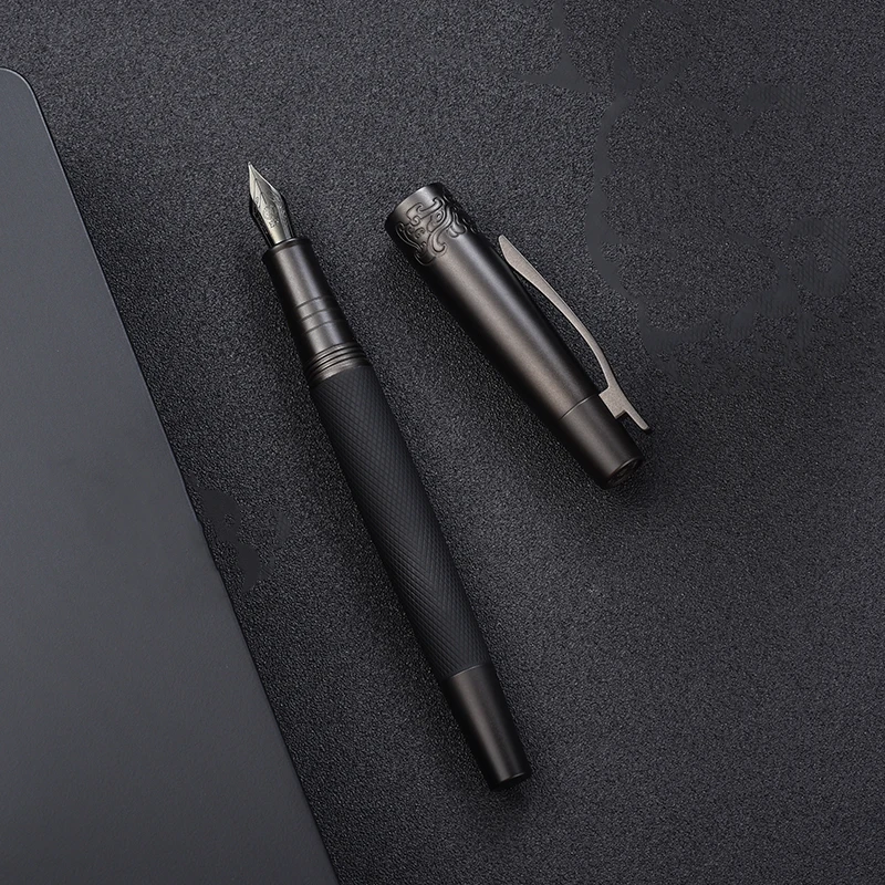 Hongdian 6013 Black Metal Fountain Pen Titanium Black/Silver EF/F/Bent NIB s Clip Converter Vynikajúci obchodný atramentový atramentový pero