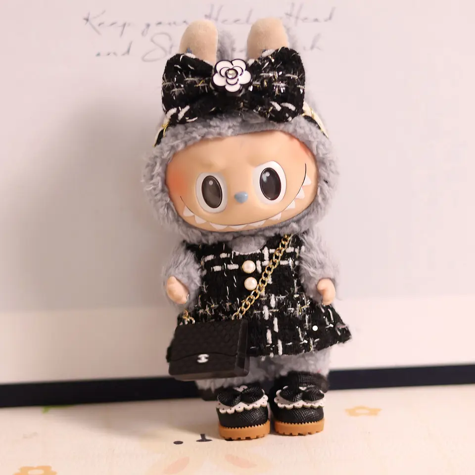 Horúce originálne 17 cm lababulbol Doll Clothes Heartbeat macaron Baby prívesok oblečenie smaltované odevy karikatúry náhradné dekorácie darčeky