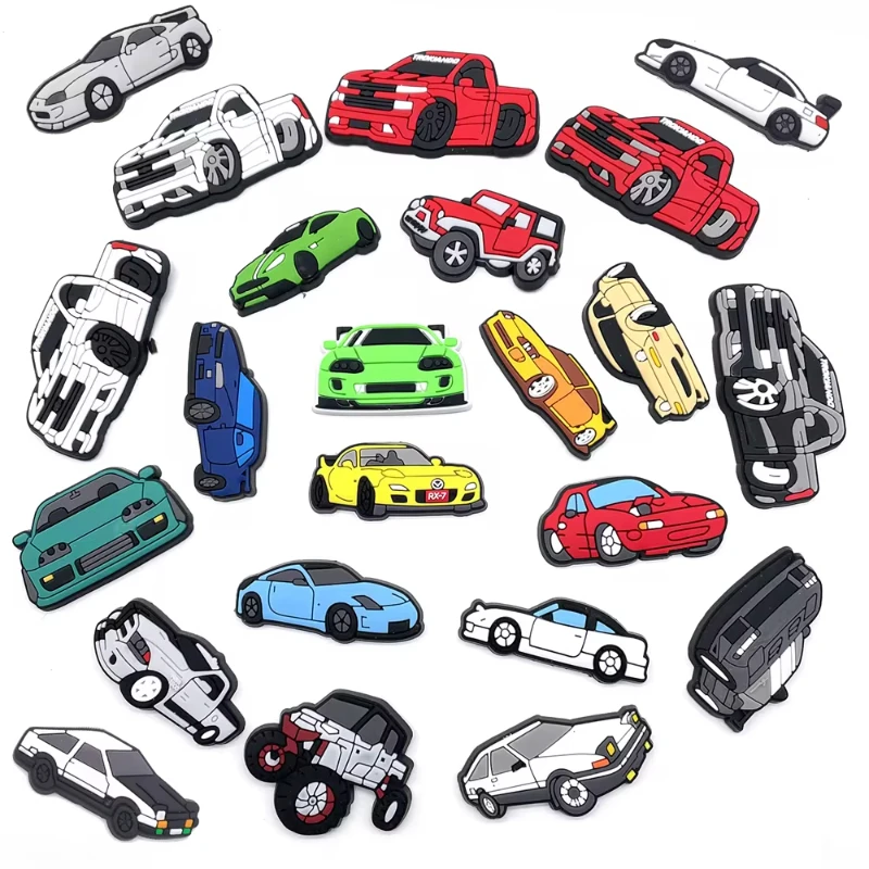 Horúce predajné topánky kúzlo vhodné pre dospievajúcich chlapcov dievčatá dievčatá sandále Cartoon Cool Sports Car PVC DIY Odnímateľný Používa sa na zdobenie