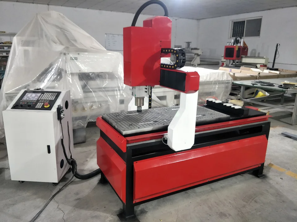 Horúce predávané robotec Professional CNC Router 6090 ATC Stone Router/Automatické náradie na zmenu mletia dreva