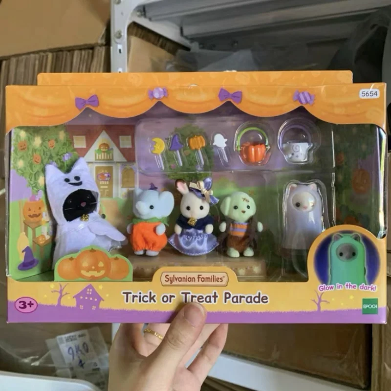 Horúce sylvaniánske rodiny Forest Fress Anime Festivaly Limited Halloween vianočné sety rodinné krížové dresingové večierky darček pre bábiky