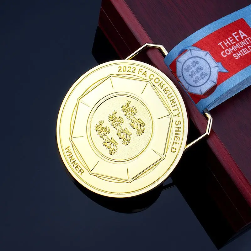 HOT PREDAJ 2022 Komunitný štít Medal Metal Metal Champions Medal Suvenírs