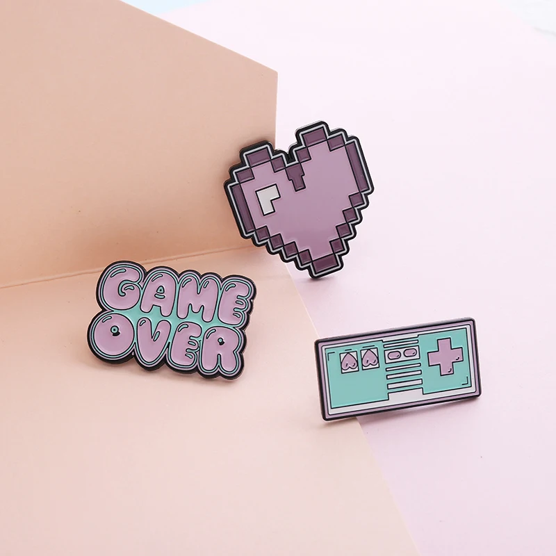 Hra! Roztomilý karikatúra pixel gamepad srdce ružové purpurové brošni Denim Pin Tirlk odznak smaltovaný špendlík darček pre priateľov