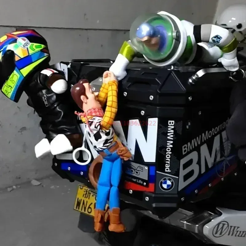 Hračkársky príbeh Sherif Woody Buzz Lightyear Dolls Plys Hračky mimo hračiek Hračky roztomilé automatické doplnky