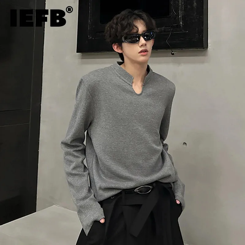 IEFB Kórejský štýl Pánske odpaliská V-krk Solid Color Color Cletting dlhý rukáv Menswear Loose Pullover Mužské tričká Spring 9W220