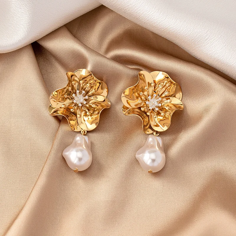 Imitácia v tvare kvetu perlové náušnice pre ženy Darge Darge Ol Fashion Jewelry Ear Accessories BE066