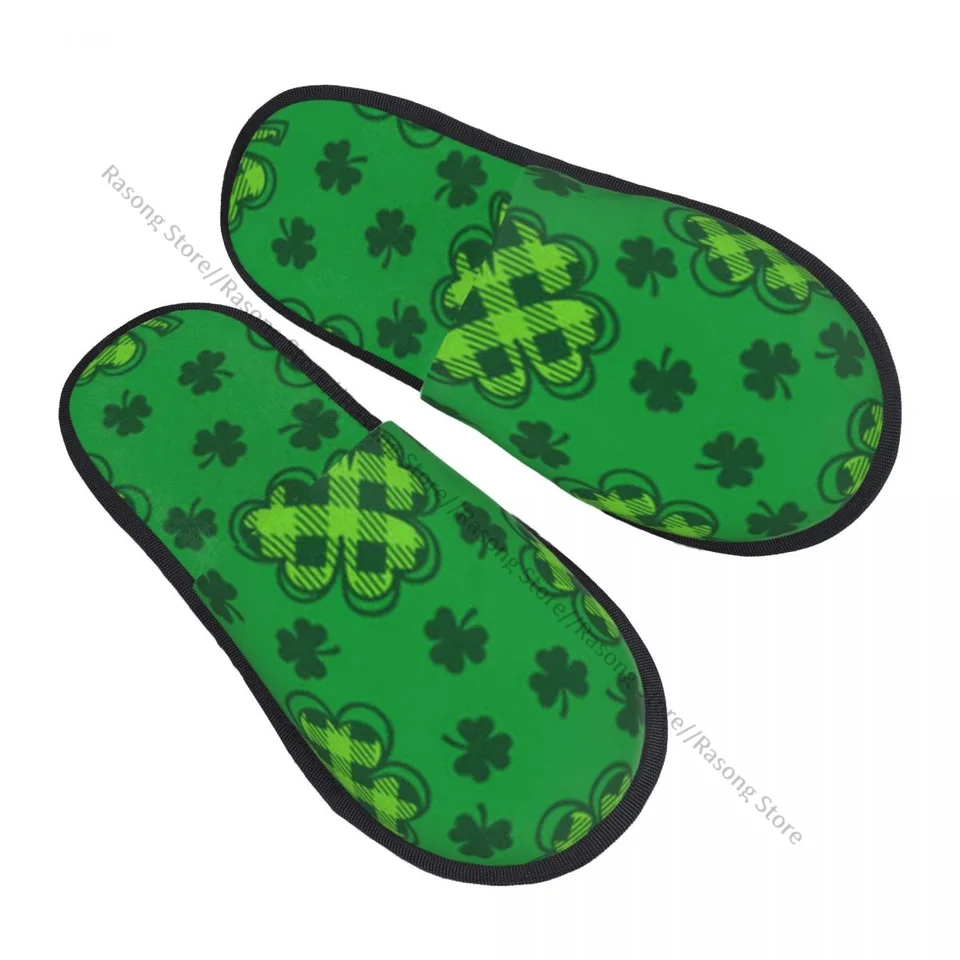 Indoor Shamrock St Patricks Day Clover Pattern Warm Plippers Domáce plyšové papučky Domov mäkké našuchorené papuče