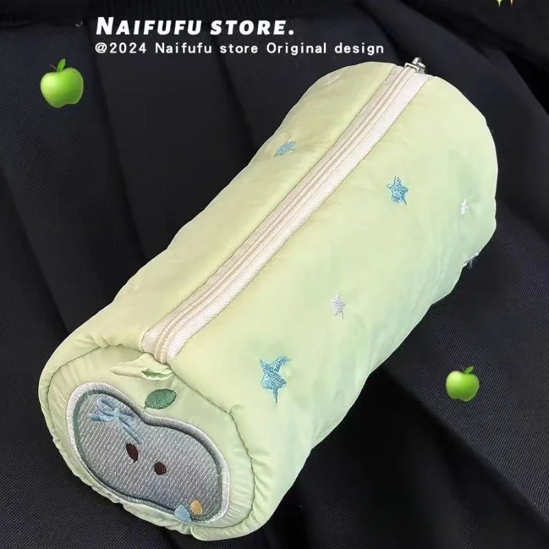 Ins čerstvé zelené jablkové výšivky ceruzka Ceruzka roztomilé deti Prenosné kancelárske potreby pero puzdro kawaii back School Supplies Girl make -up taška