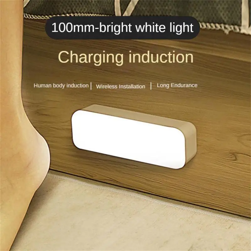 Inteligentná ľudská indukcia nočné svetlo LED LED Spálňa Koridor Magnetické USB nabíjanie dlhá vytrvalostná nástenná lampa