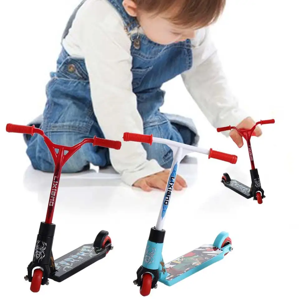 Interaktívne detské hračky prstov odnímateľné dvojkolesové kolieska Mini Scooter Mini Scooter Finger Scooter Fring Skateboards