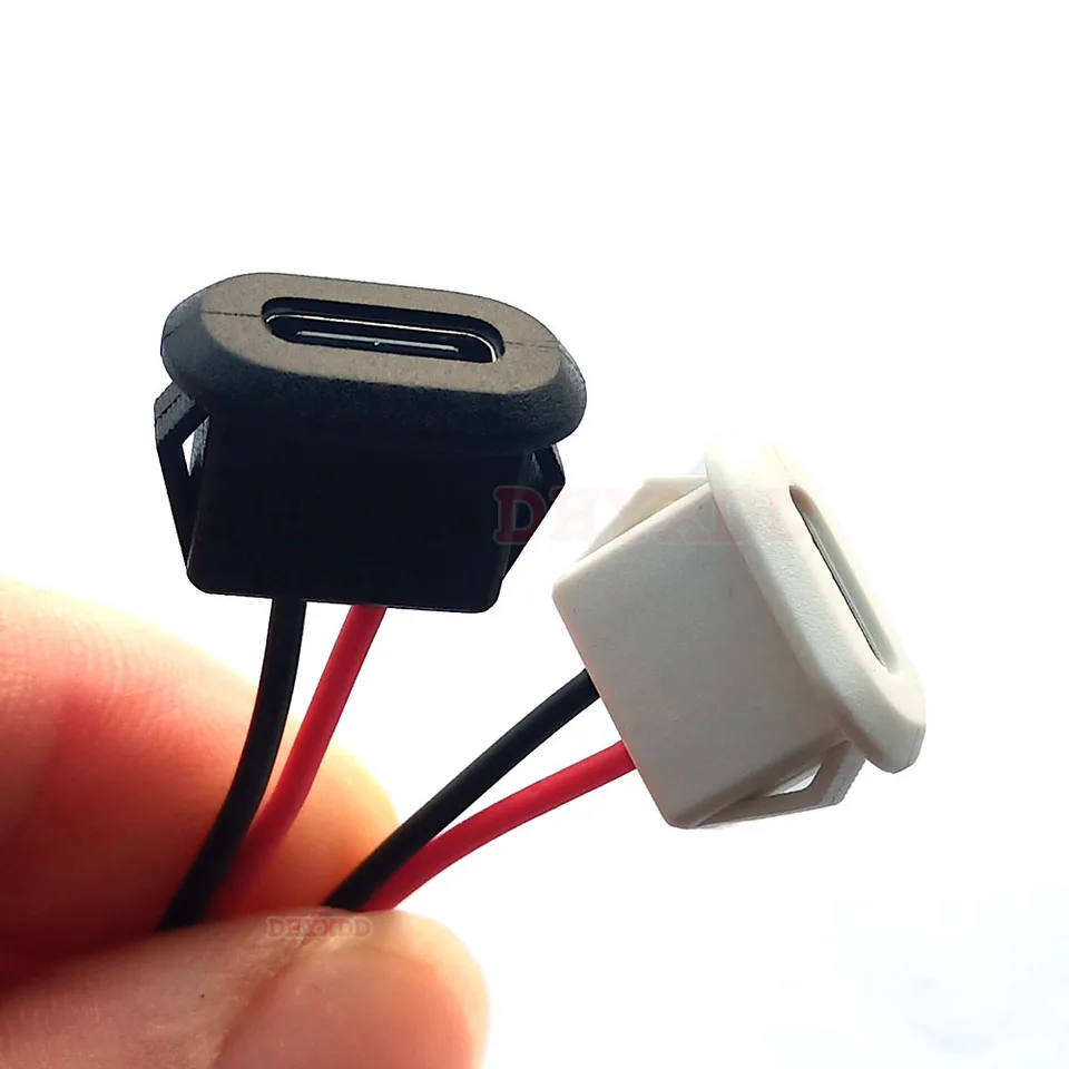 IP67 2 PIN USB konektor typu C samice s pH 2.0 Terminál 3A High Current Rýchly typ C nabíjací port s zváracím drôtom