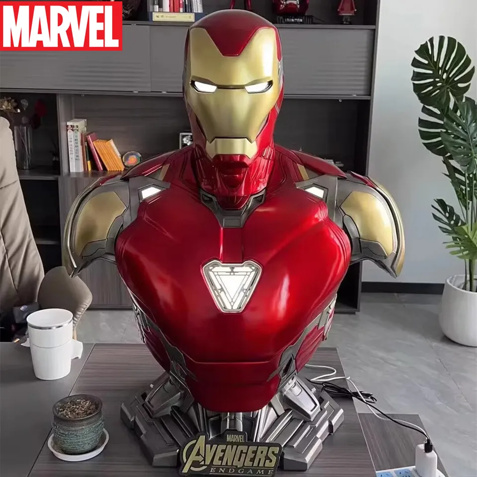 Iron Man Mk85 1: 1 Glow Bluetooth reproduktor Skutočný zázrak Avengers Veľká socha ozdoby divadelných zvukových zbierok