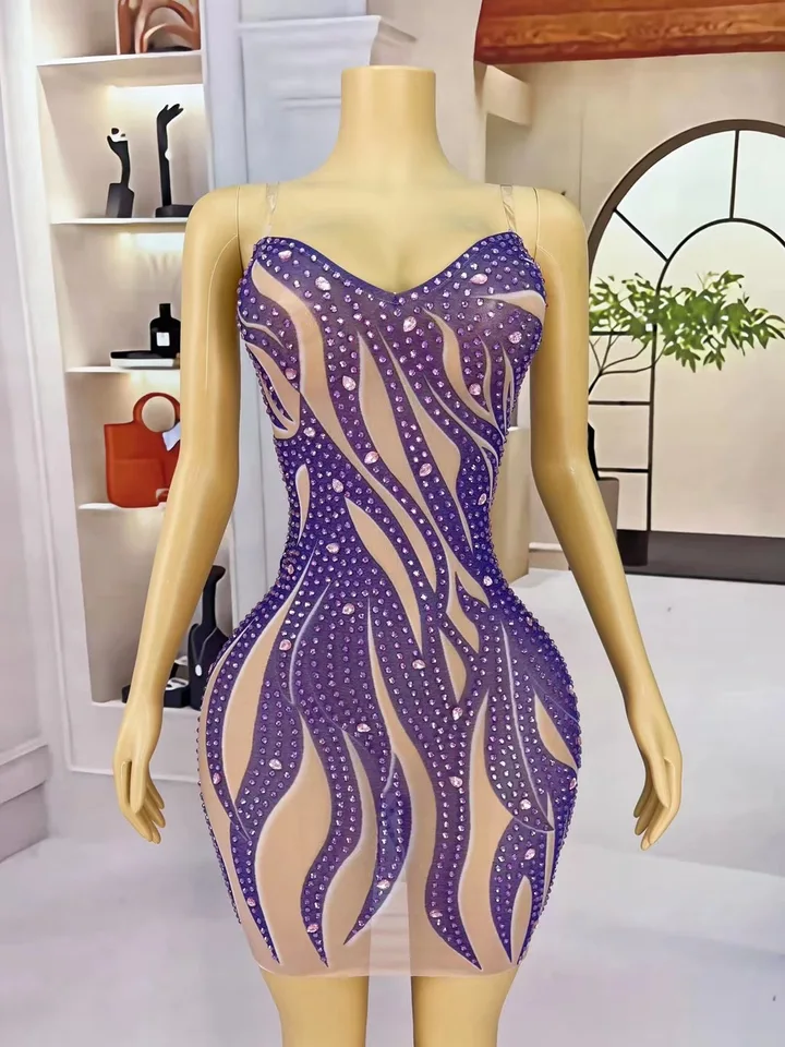 Iskrivé kamienky Purpurové krátke šaty Ženy Sexy backless ôt Pozrite sa cez večerné šaty oslavujte narodeninové kostýmy Vestido