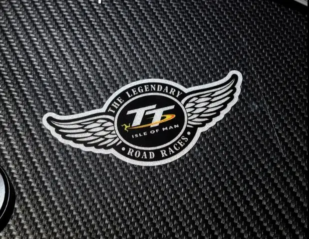 Isle of Man tt iom nálepky Manx t/t Turist Trophy Motorcycle Road Race Reflex Helma nálepky pre nálepky Superbike SBK