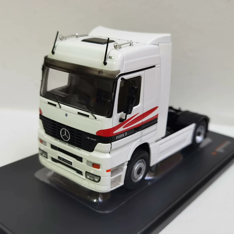IXO 1:43 Scale Benz MP1 1995 TRAILER TRAILER HEAD SIMULÁCIA Zliatina automobilu Model odierač vozidla zberateľské suveníry chlapcov hračky
