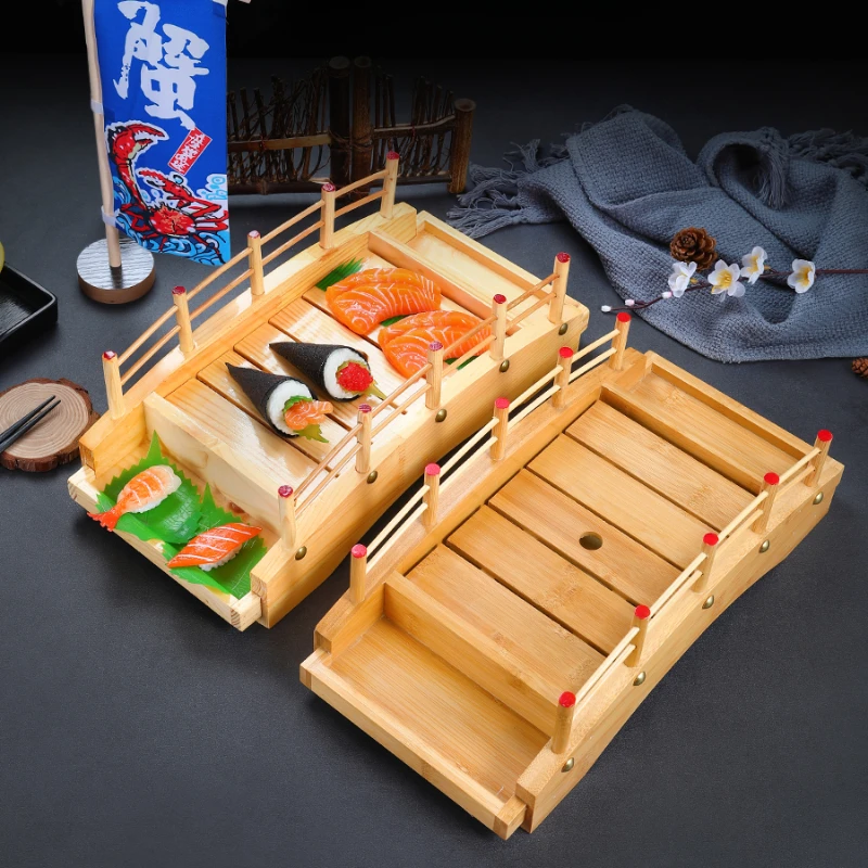Japonská sushi čln bambusová loď drevená loď bambusový oblúk most most Sashimi Platter suchý ľadový tanier sushi tanier