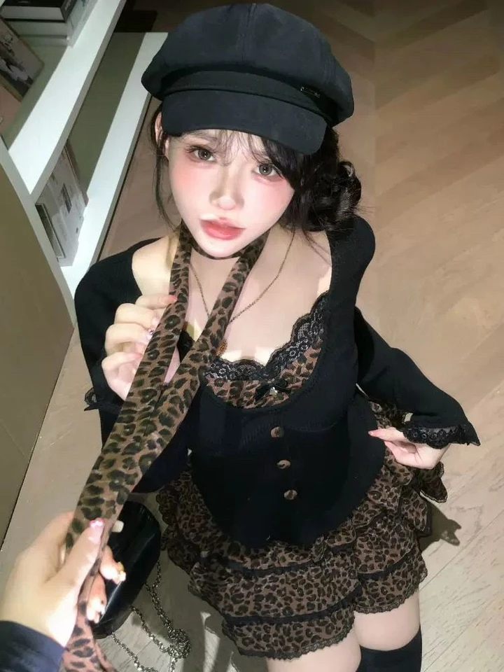 Japonské sexy 2 kusy set žien čipka Patchwork Grunge Tričko + y2k estetické mini leopardové rufené sukne roztomilé kawaii outfity