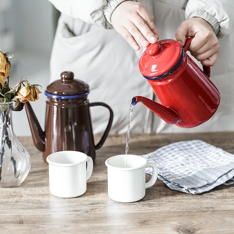 Japonský štýl Kreatívna smaltovacia kávová hrniec Prenosná čajová kanvica Kettle barista mliečne džbán džbánu pre sporák na indukciu plynu