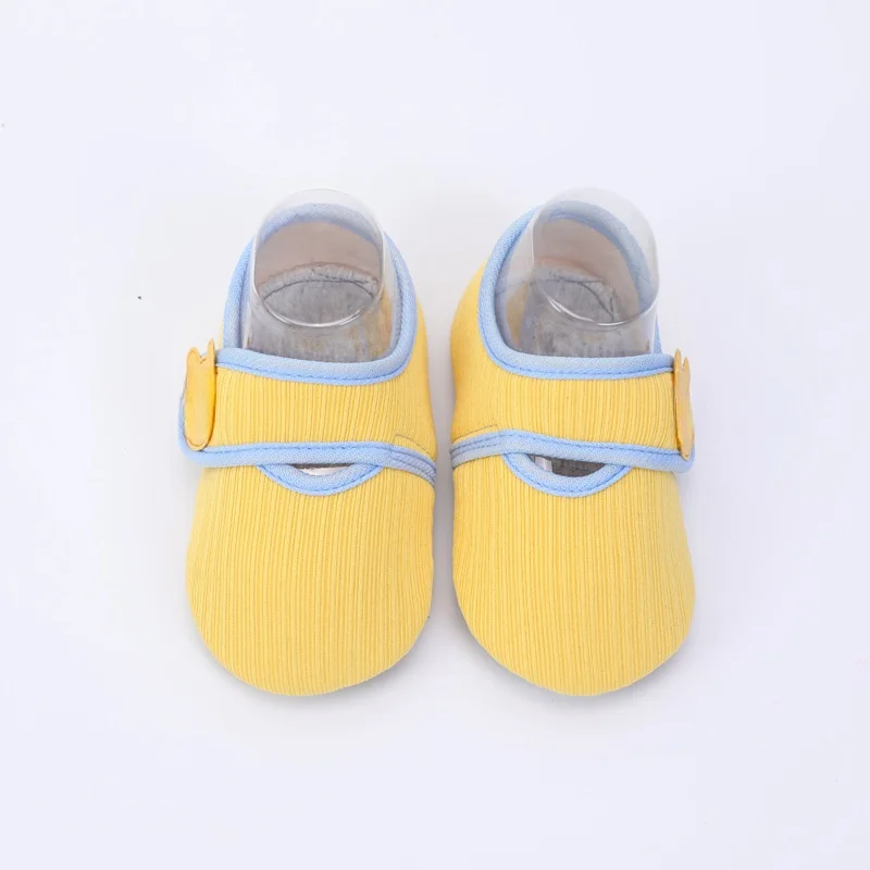 Jar a jeseň nové kryté topánky Študent biela látka Detská plátno topánky Soft Sole Campus White Shoes Preschool Preschool
