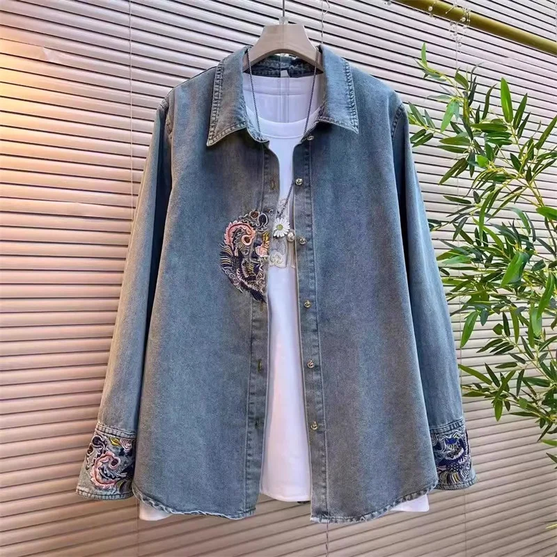 Jarná jeseň Lady Cowboy Jacket Joker Nový čínsky štýl ručný výšivka ťažký lndustry džínsový kabát žena