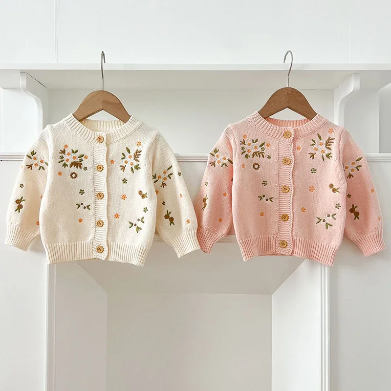 Jarné dieťa dievčatko pletenie Mardigan batoľa batoľa dievčat Sweater Coat jesenné vyšívané kvety s dlhým rukávom Mardiganový kabát