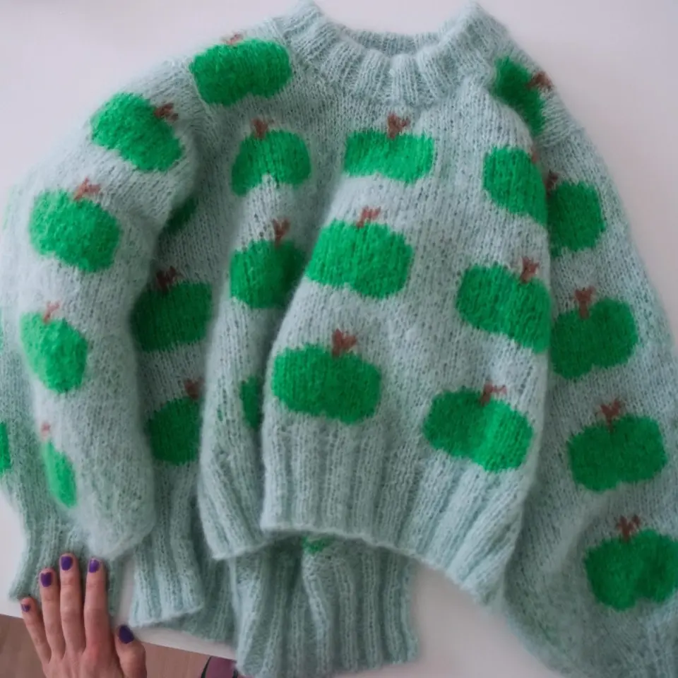 Jarné oblečenie Nový produkt Gentle štýl Soft Swair Swair Sweater bunda bunda jablko zelený pletený sveter s dlhým rukávom pre ženy