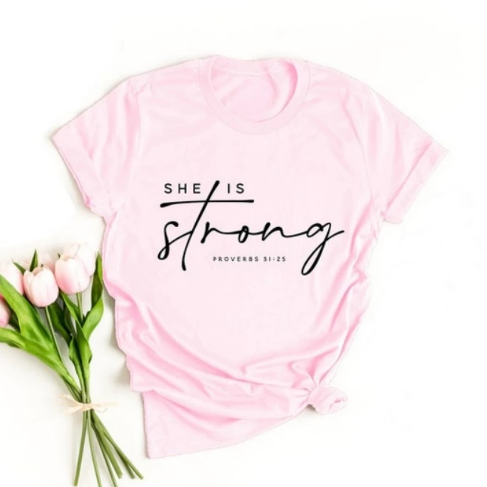 Je divoký silný odvážny plný požiarneho tričku Girl Power Strong Ženy Feminizmus Sila posilnené ženy silné mama tričko