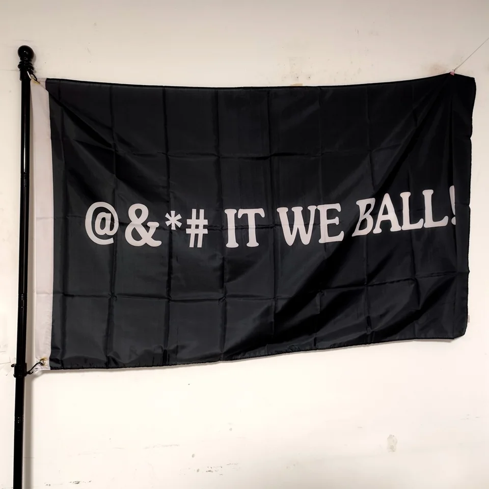 Je to loptový banner pre miestnosť na vysokú školu, trvanlivá vlajka s jaskyňou, 90x150 cm