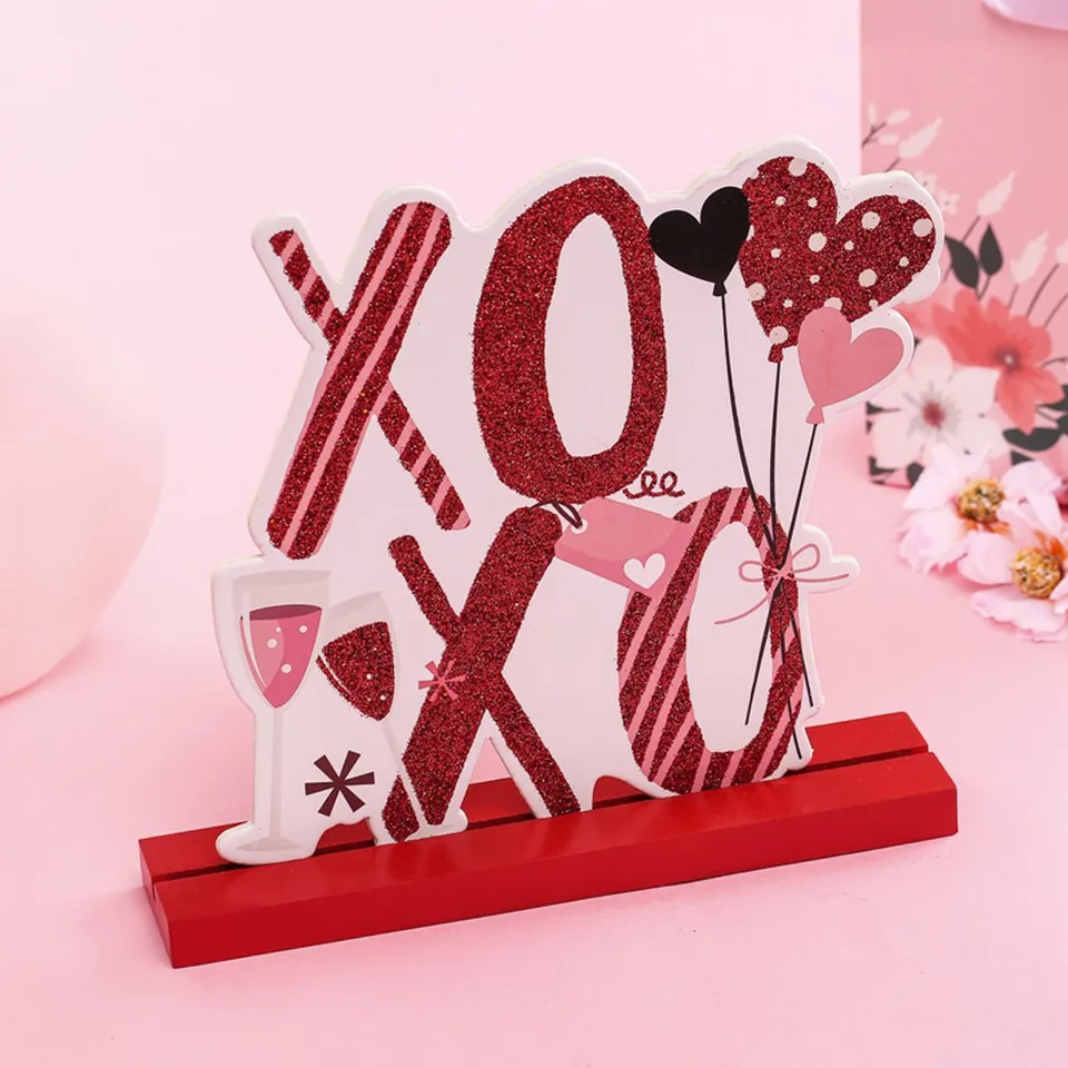 Jeden diel Valentín Deň dekorácia kreatívne stolné plochy drevené remeslá DIY montáž festival dekorácie Dodávky San Valentin