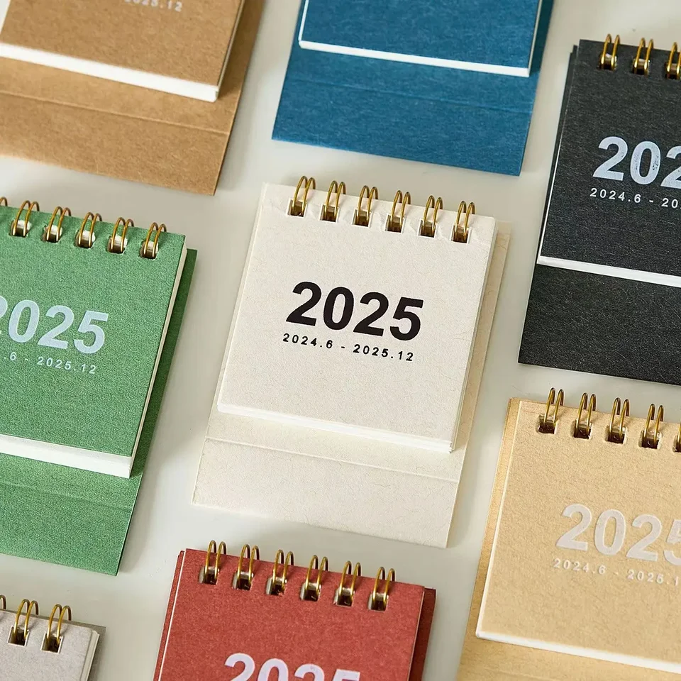 Jednoduchý 2025 kalendár Office School Supplies Calendar Desk Calendar Mesačný plánovač stolové príslušenstvo Decor Record Darček k narodeninám
