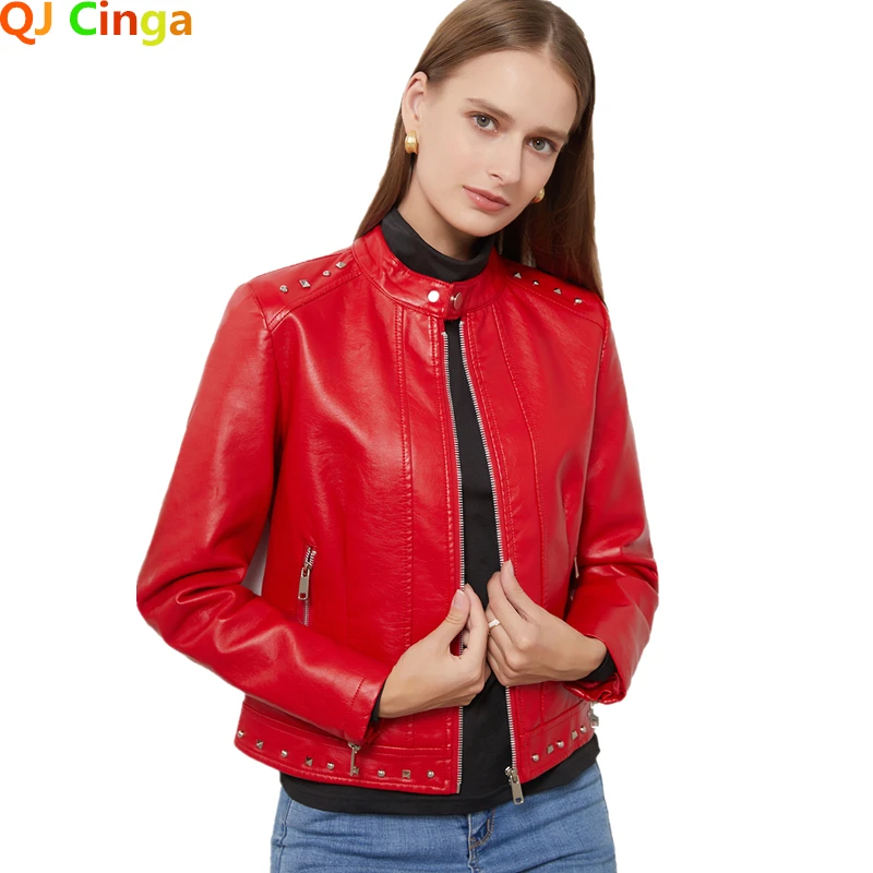 Jeseň Faux Soft Pu Kožené bundy pre dámske kabáty Čierne červené módne nity štíhle dizajn s dlhým rukávom Príležitostné zvrátenie S-5XL