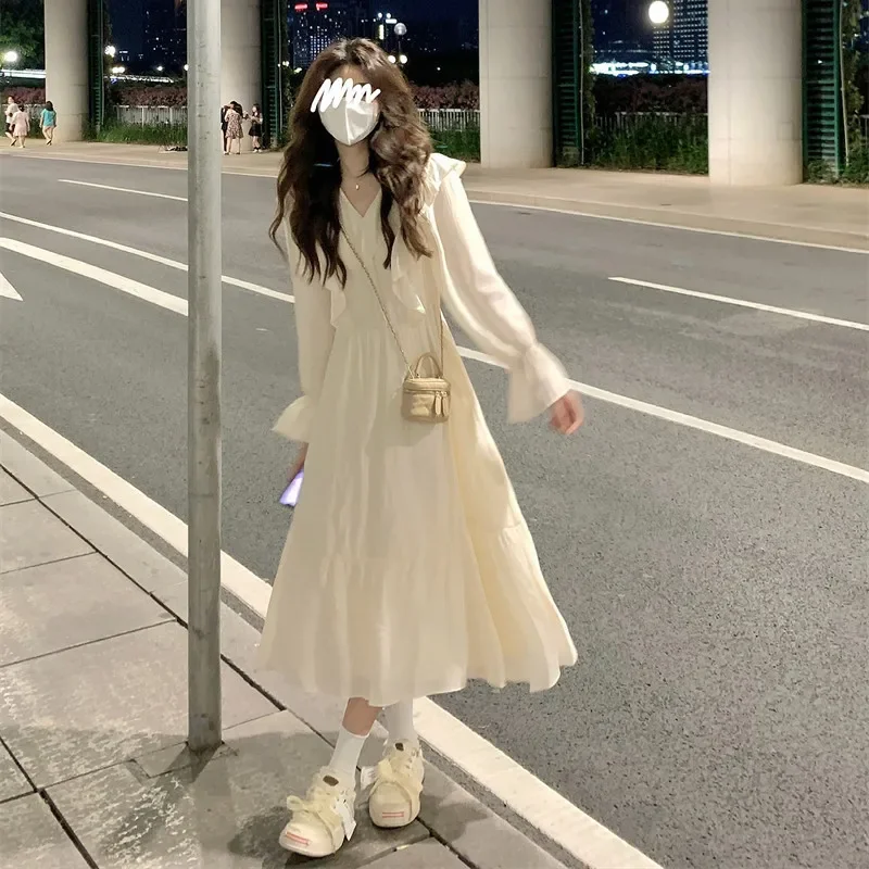 Jeseň Nové ženy Elegantné midi retro francúzsky štýl Line Ruffles šaty ženské vesty